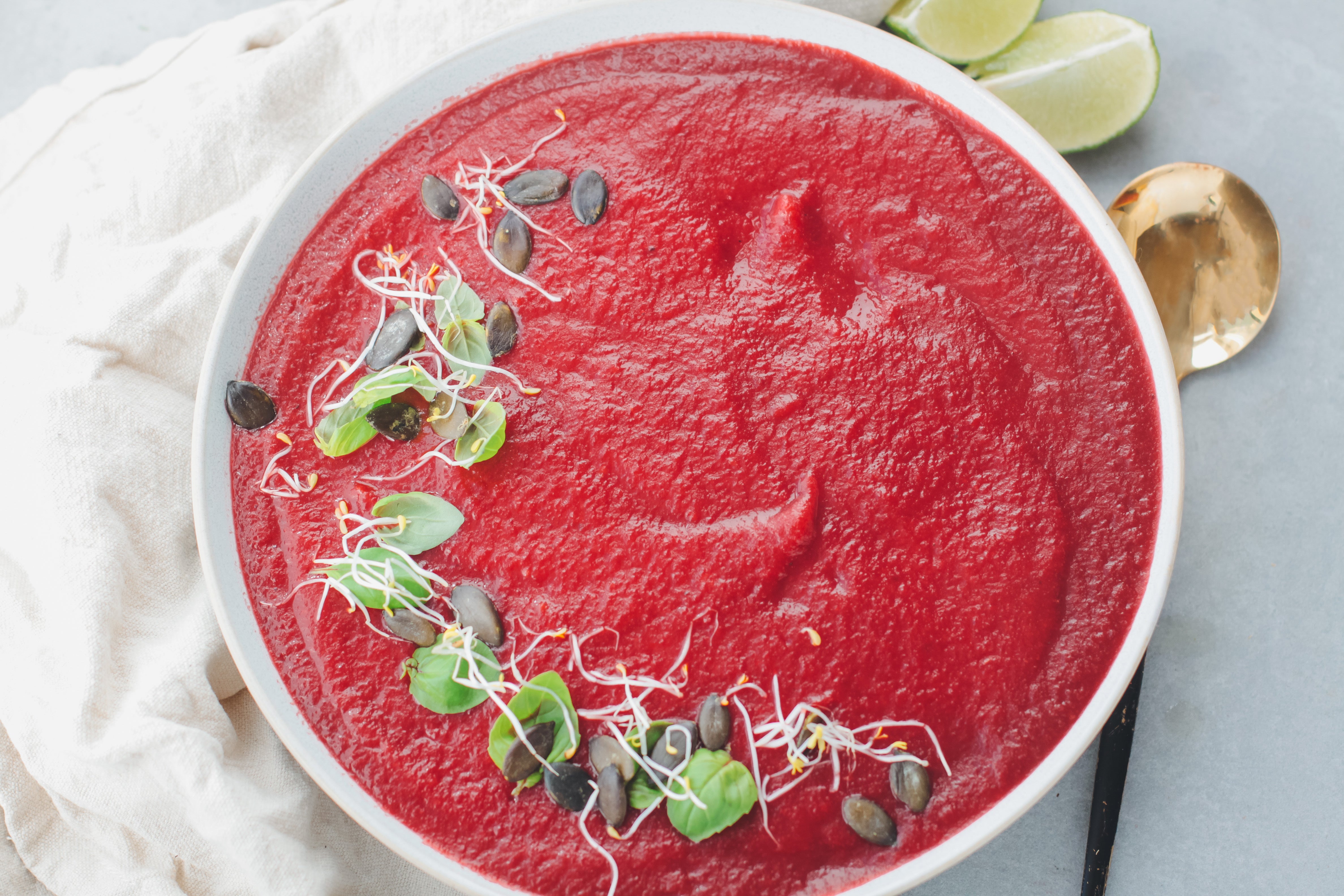 Rote-Beete-Suppe